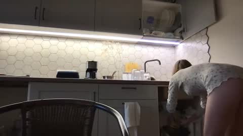 viv983161 online show from 10.20.25