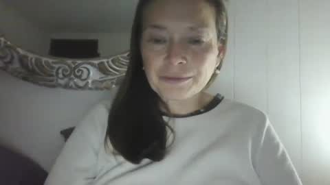 vivian online show from 09.27.25