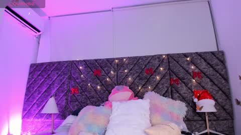 Viviana  online show from 12.03.25