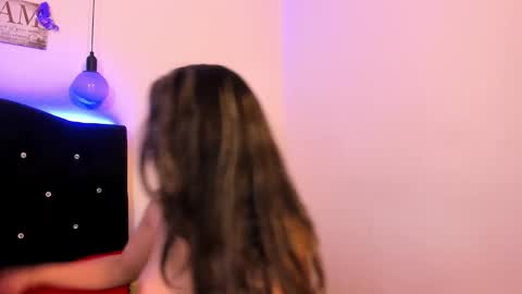 vivi_stars online show from 02.19.25