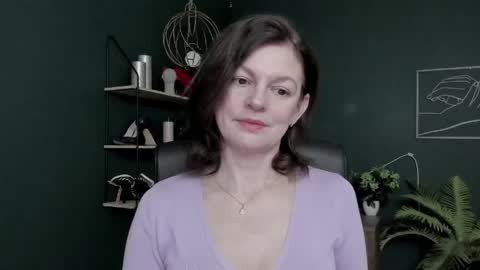 Vivian online show from 03.24.26