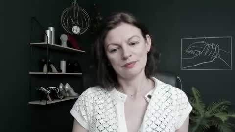 Snapshot of vivian_dream chatting on 06.10.26 Vivian online show from 06.10.26
