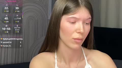 Vivian Evans online show from 03.03.25