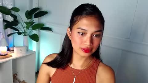 Snapshot of vivian_roberts chatting on 01.28.25 Vivian online show from 01.28.25