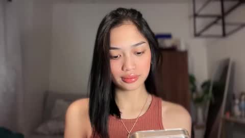 Vivian online show from 02.04.26