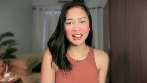 Vivian online show from 05.18.26