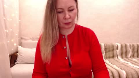 Vivian online show from 03.12.26