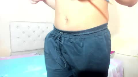 instagram Viviana73215 online show from 03.11.25