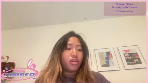 Snapshot of viviandela97 chatting on 06.27.26 viviandela97 online show from 06.27.26