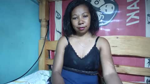 Snapshot of viviane0812 chatting on 03.02.25 viviane0812 online show from 03.02.25