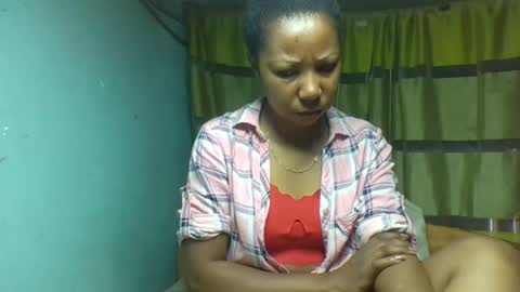 viviane0812 online show from 11.18.25