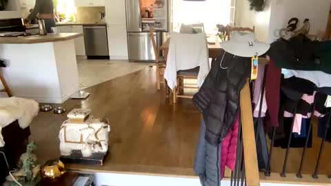 Vivlove online show from 04.18.26