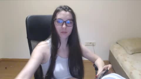 Vivian Gray online show from 02.13.25