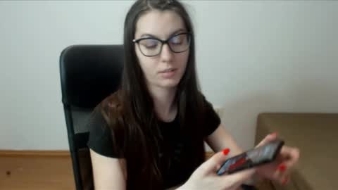 Vivian Gray online show from 03.12.25