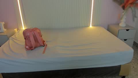 vivianowen9 online show from 03.16.26