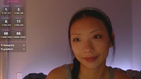 vivianwinters online show from 10.15.25