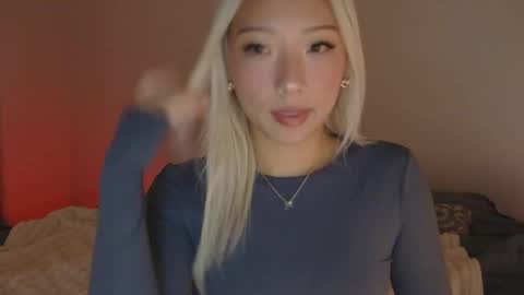 Snapshot of vivianwinters chatting on 11.07.25 vivianwinters online show from 11.07.25