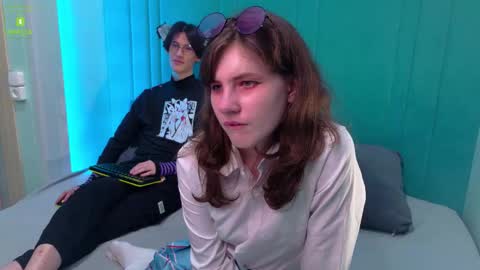 VIVIARAGENDY online show from 09.12.25