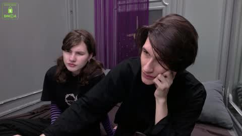 VIVIARAGENDY online show from 09.22.25