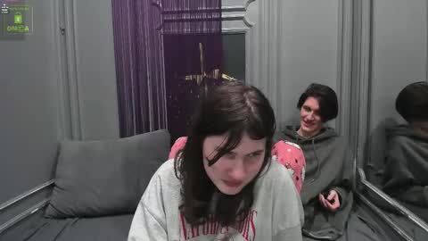 VIVIARAGENDY online show from 10.31.25