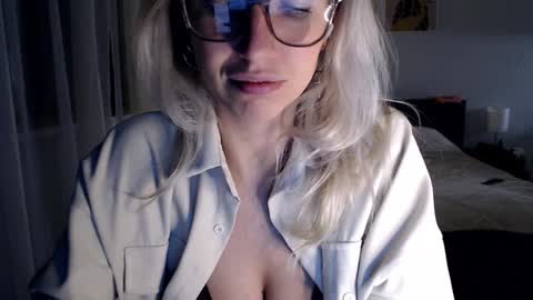 VI       online show from 12.19.24