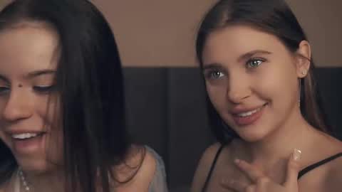 Nelly and Mari online show from 03.01.25