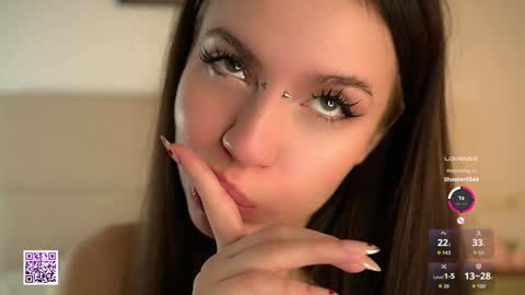 Nelly and Mari online show from 10.23.25