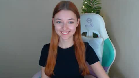 Vivien online show from 12.26.24