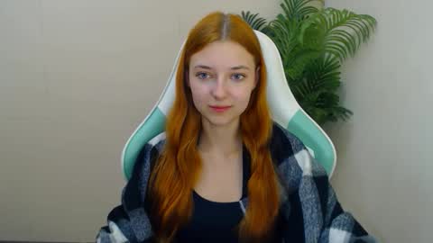 Vivien online show from 10.15.25