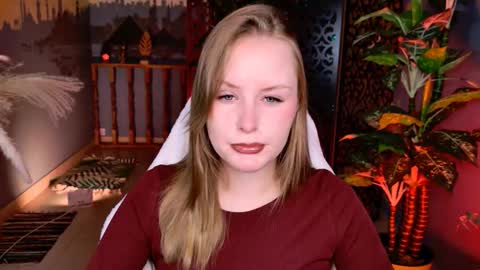 Vivien online show from 02.10.26