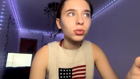 Vivi online show from 12.20.25