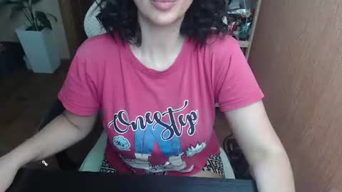 Snapshot of vivo244 chatting on 07.05.26 Eva online show from 07.05.26