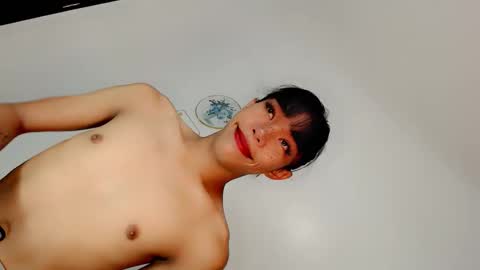 Snapshot of vixen_foxx chatting on 03.01.26 vixen online show from 03.01.26