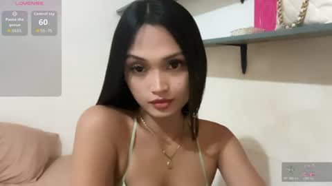 Snapshot of vixendarlingx chatting on 07.11.26 Donna online show from 07.11.26