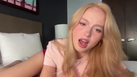 Victoria online show from 10.29.25