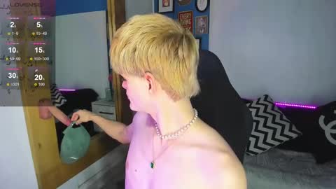 Vlad  online show from 11.08.25