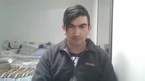 Snapshot of vladir_9 chatting on 11.14.25 vladir_9 online show from 11.14.25