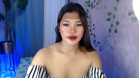 Snapshot of vnnie690760 chatting on 12.11.24 Its me JESSIE in ur heart online show from 12.11.24