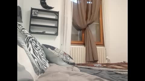 Snapshot of volpecesare419 chatting on 02.23.25 volpecesare419 online show from 02.23.25