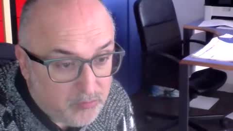 Snapshot of volpi72 chatting on 04.03.26 volpi72 online show from 04.03.26
