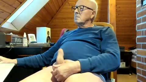 Snapshot of vonrex1 chatting on 01.03.25 heinz online show from 01.03.25