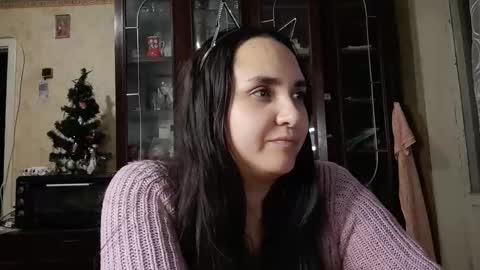 voulezvous_angel online show from 12.21.25