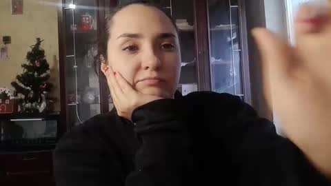 Snapshot of voulezvous_angel chatting on 01.18.26 voulezvous_angel online show from 01.18.26