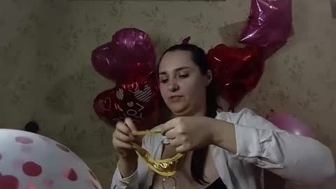 Snapshot of voulezvous_angel chatting on 02.13.26 voulezvous_angel online show from 02.13.26