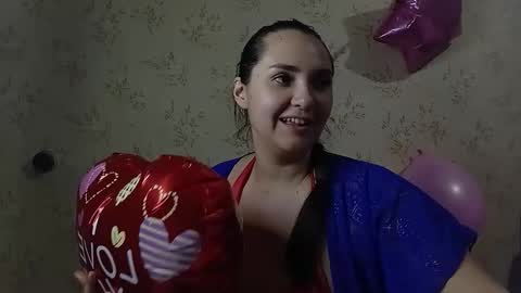 Snapshot of voulezvous_angel chatting on 02.14.26 voulezvous_angel online show from 02.14.26