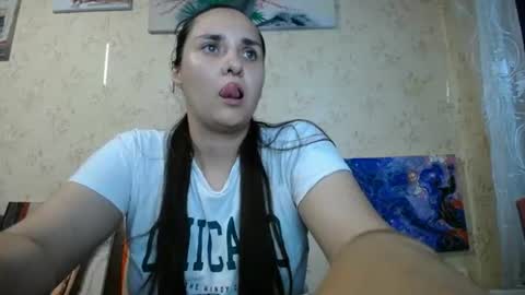 Snapshot of voulezvous_angel chatting on 07.14.26 voulezvous_angel online show from 07.14.26