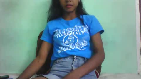 Snapshot of vounialdy chatting on 03.11.25 vounialdy online show from 03.11.25