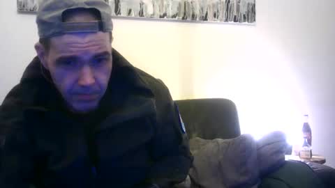 Snapshot of voyeuredeluxe chatting on 02.20.26 voyeuredeluxe online show from 02.20.26