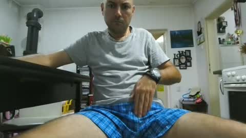 Snapshot of vozd chatting on 06.24.26 sweetcock online show from 06.24.26