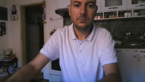 Snapshot of vozd chatting on 06.26.26 sweetcock online show from 06.26.26
